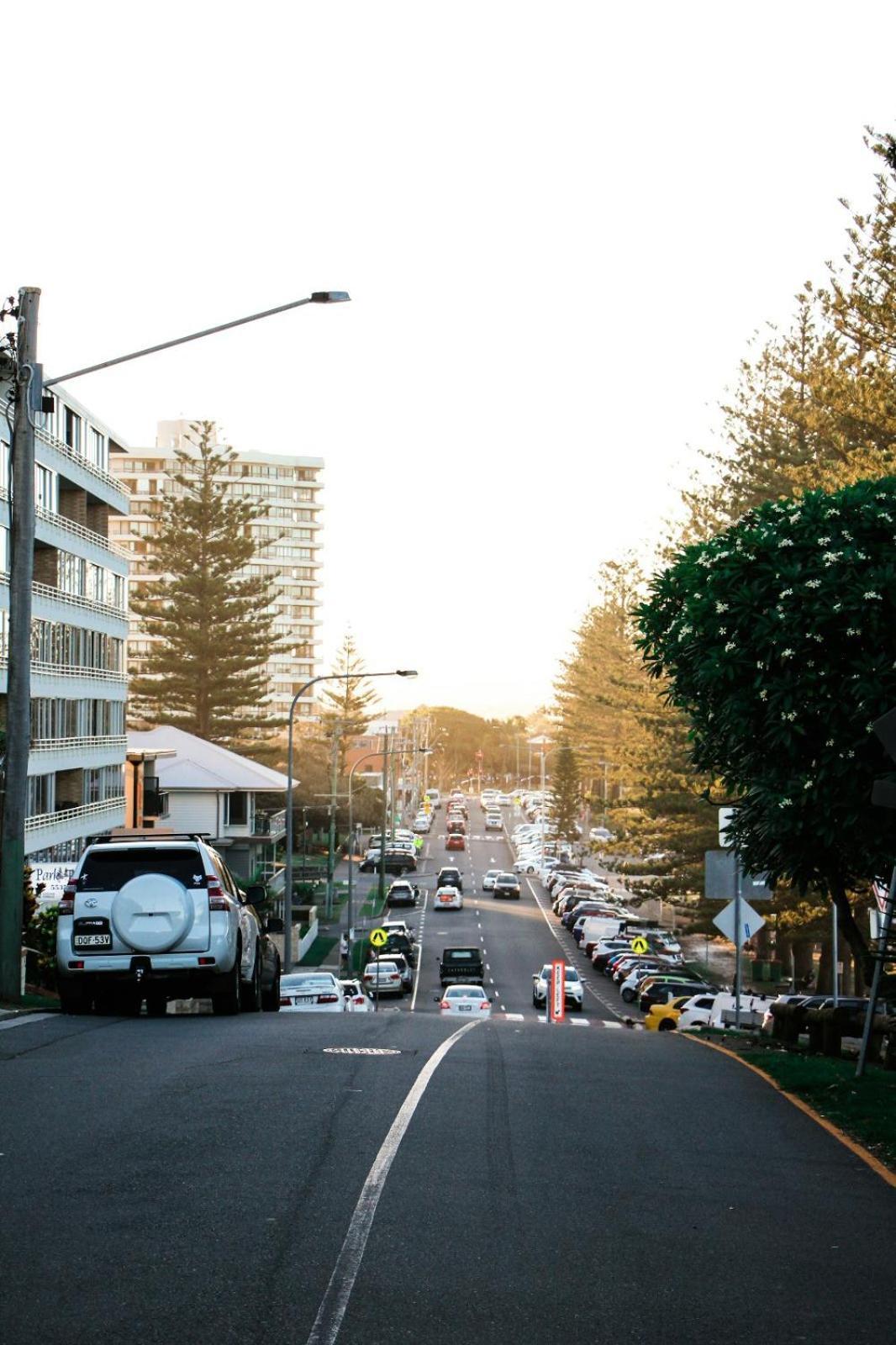 Burleigh Breeze Getaway Apartment Gold Coast