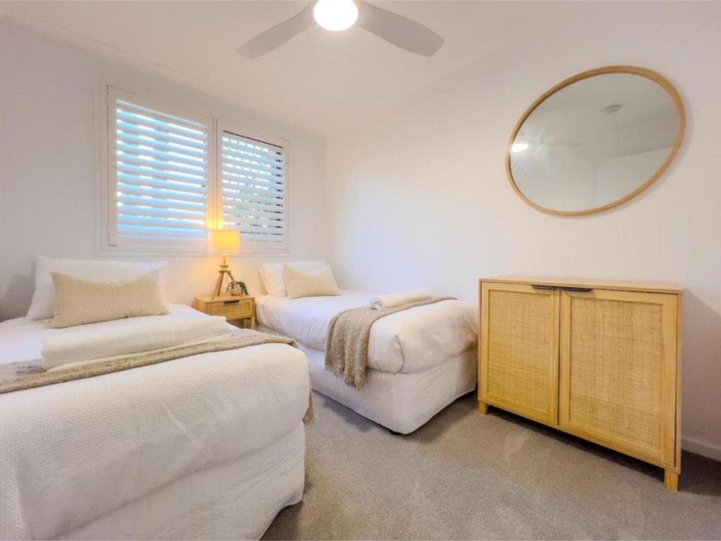 Burleigh Breeze Getaway Apartment Gold Coast